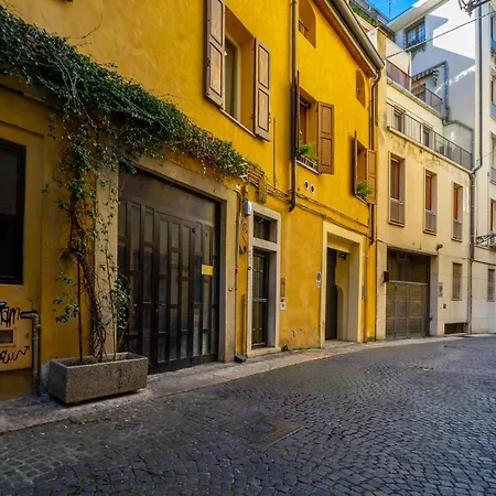 Casa Nicola Dietro L'arena Appartement